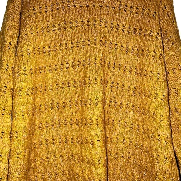 Old Navy Mustard Yellow Crew Neck Sweater - Picture 5 of 13